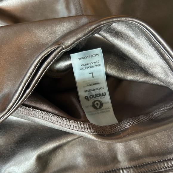 Mono B Shiny Dark brown High-Rise Leggings - Picture 10 of 10